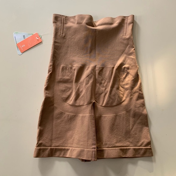 NWT FeelinGirl Women’s High-Waisted Body Shaper Shorts- Size XL-XXL - Picture 7 of 8